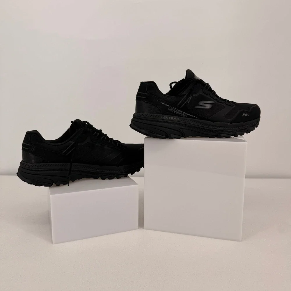 Skechers GoTrail Altitude 2.0 Black Waterproof Trail Running Shoes Mens 10